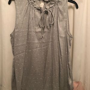 Like new sleeveless blouse